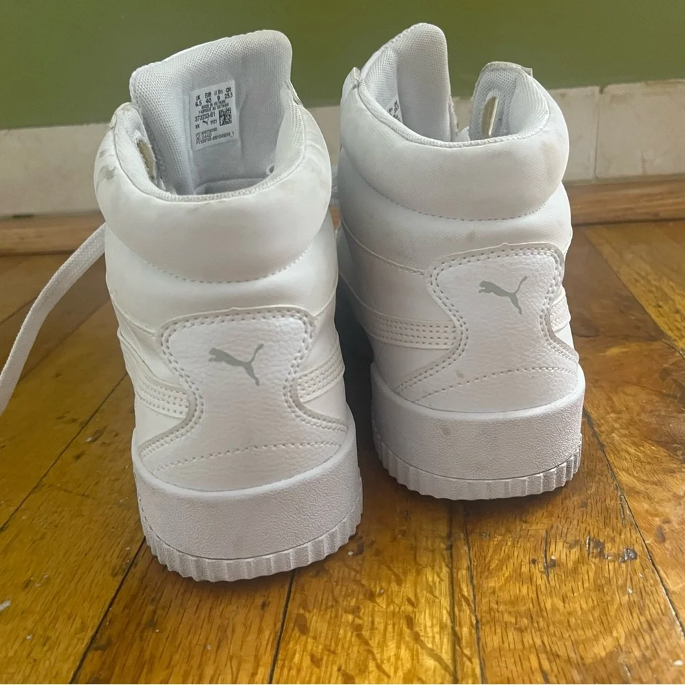 Puma Kids White High-Top Sneakers with Textured Sole - Picture 4 of 4